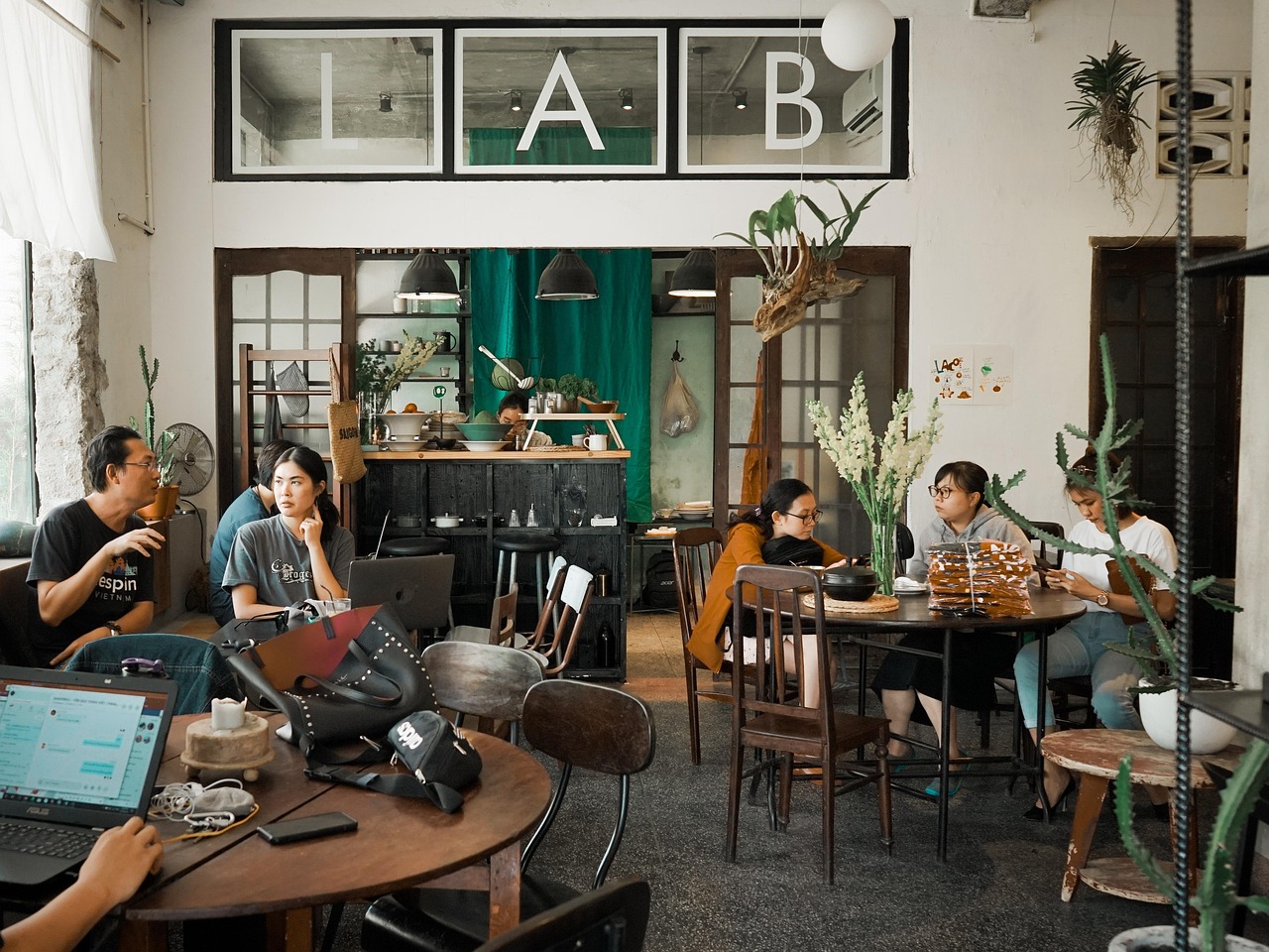 中国移动实名账号：公司免费代理平台